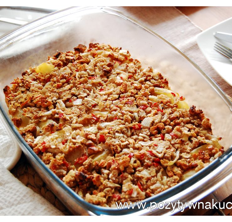 Zapiekanka ziemniaczana z orzechami