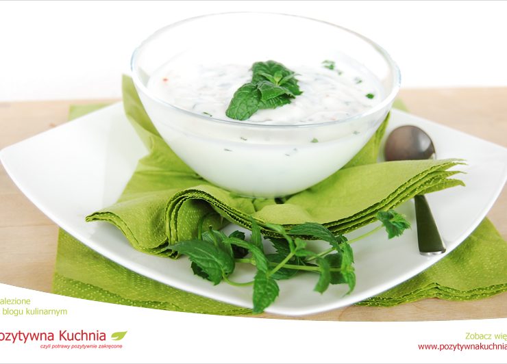 Raita miętowa z jogurtu naturalnego