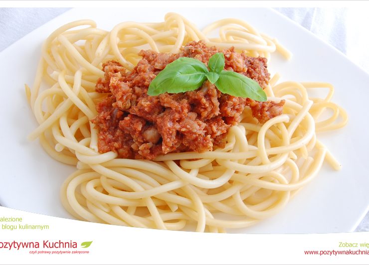 Spaghetti z pastą z zielonego kalafiora