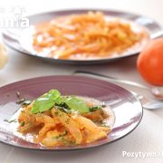 Duszony patison w sosie pomidorowo-śmietankowym