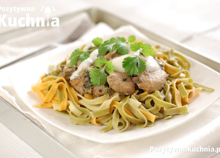 Kurczak z porem i pieczarkami