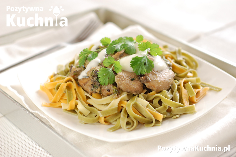 Kurczak z porem i pieczarkami