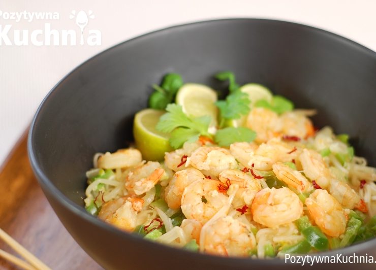 Makaron z krewetkami i mlekiem kokosowym