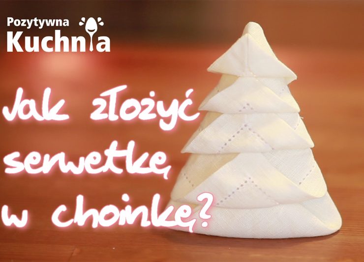 Serwetka złożona w choinkę