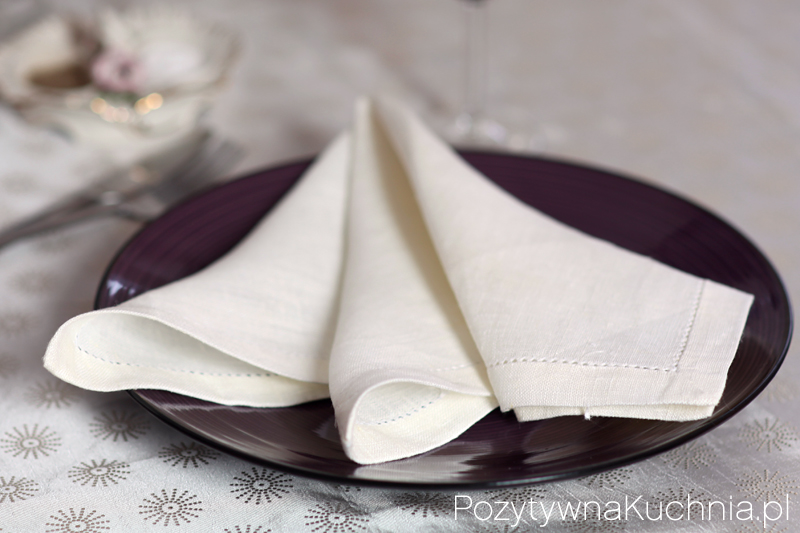 Składanie serwetki w stylu francuskim