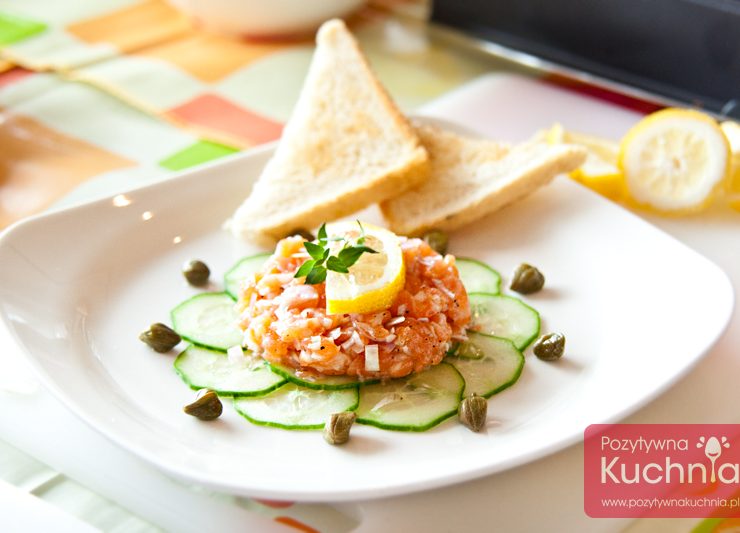 Tatar z łososia