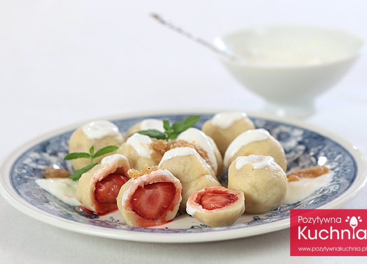 Knedle z truskawkami