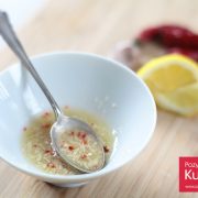 Sos cytrynowo-czosnkowy