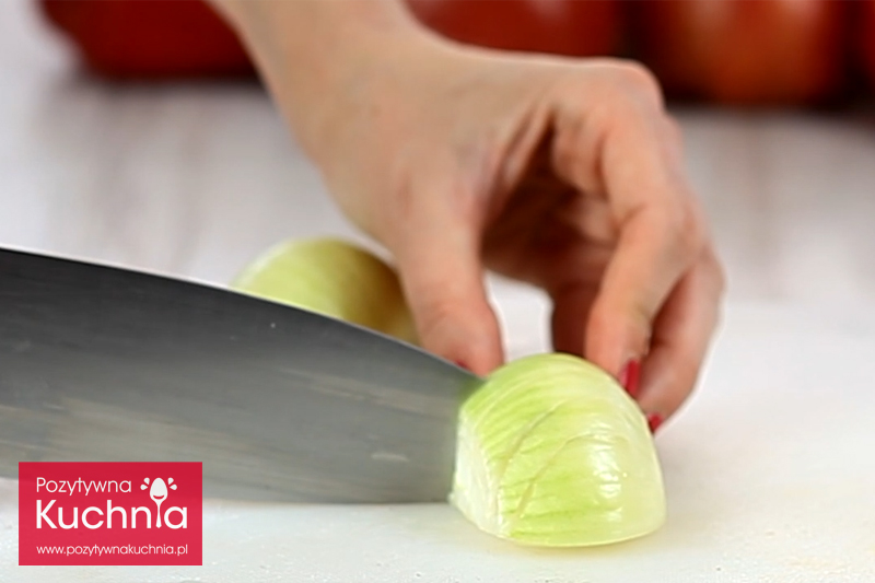 Jak drobno pokroić cebulę