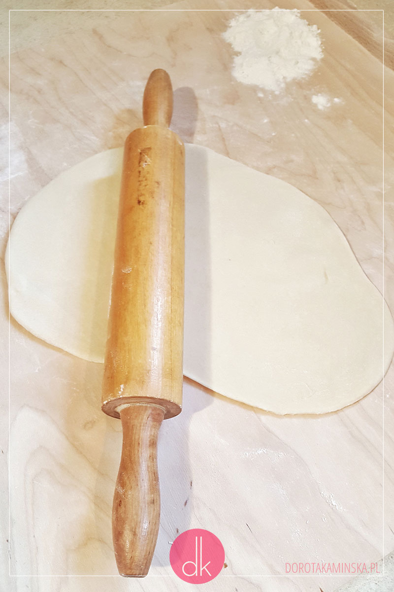 Maślane ciasto na pierogi