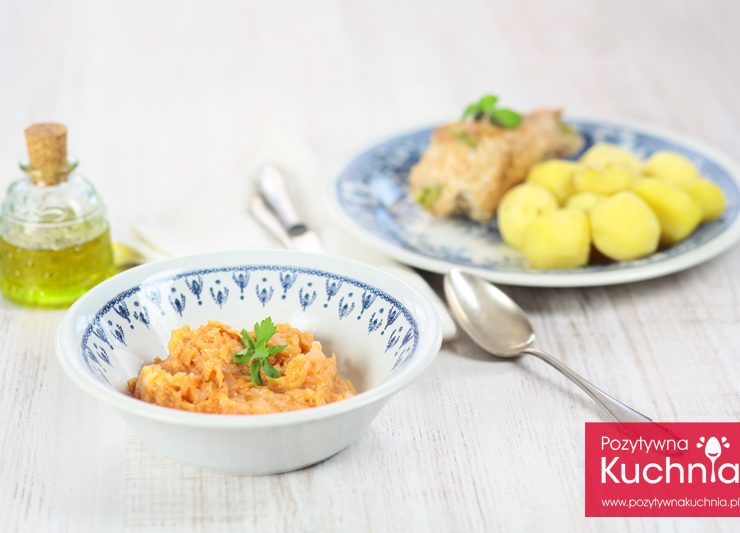 Kapusta zasmażana z pomidorami