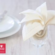 Serwetka - lilia w kieliszku