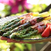 Szparagi z szynką parmeńską