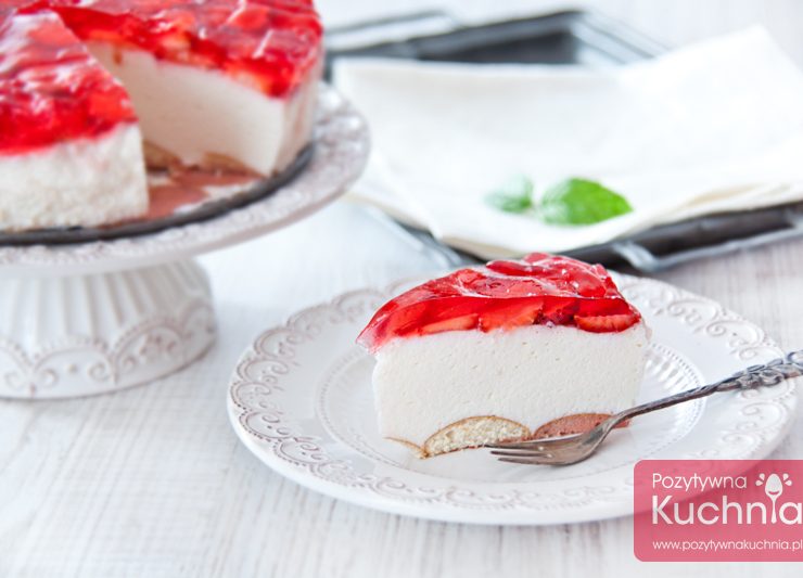 Sernik na zimno z galaretką