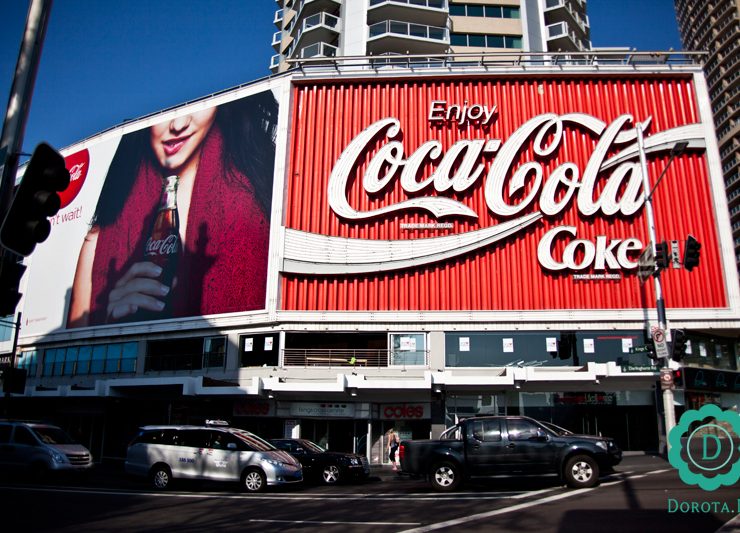 Billboard Coca Coli w Kings Cross w Sydney