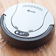 Robot sprzątający Agama AiBOT RC520A