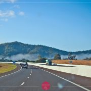 Droga szybkiego ruchu wzdłuż ocenu