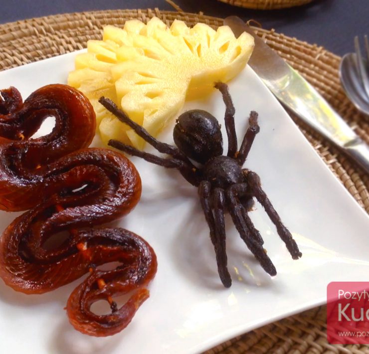 Wąż i pająk - do zjedzenia w Kambodży