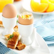 Jak ugotować jajko na miękko i twardo