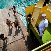 Załoga promu z Tagbilaran do Cebu