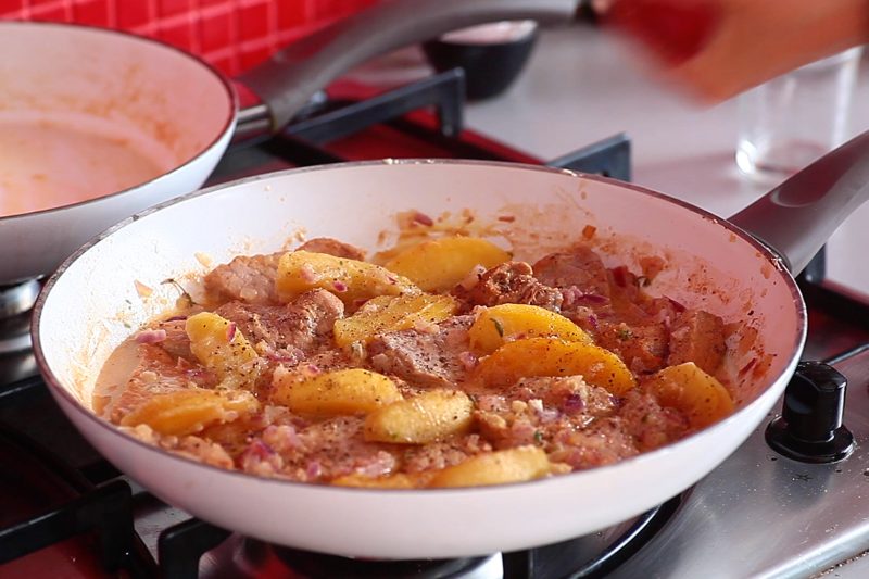 Polędwiczki z jabłkami - krok 6