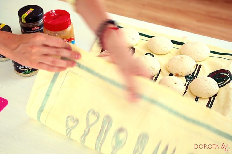 Pampuchy - przepis - krok 9