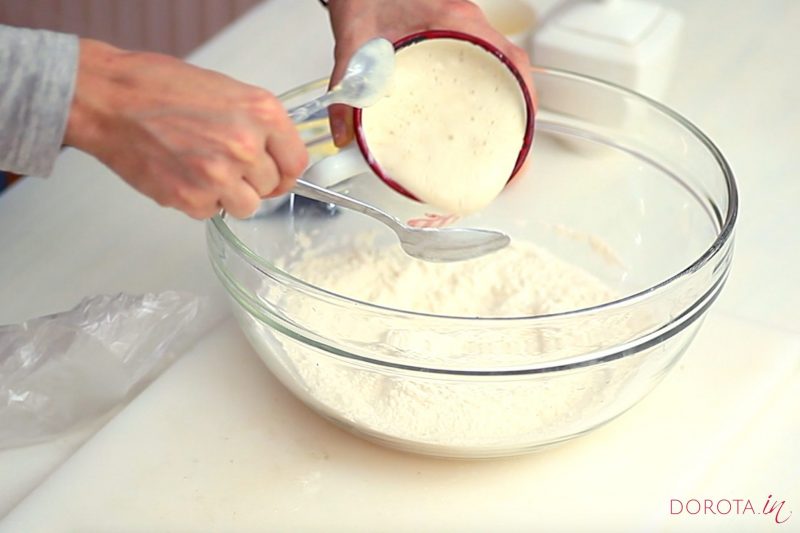 Ciasto półfrancuskie drożdżowe - przepis - krok 2