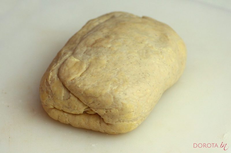 Ciasto półfrancuskie drożdżowe - przepis - krok 8