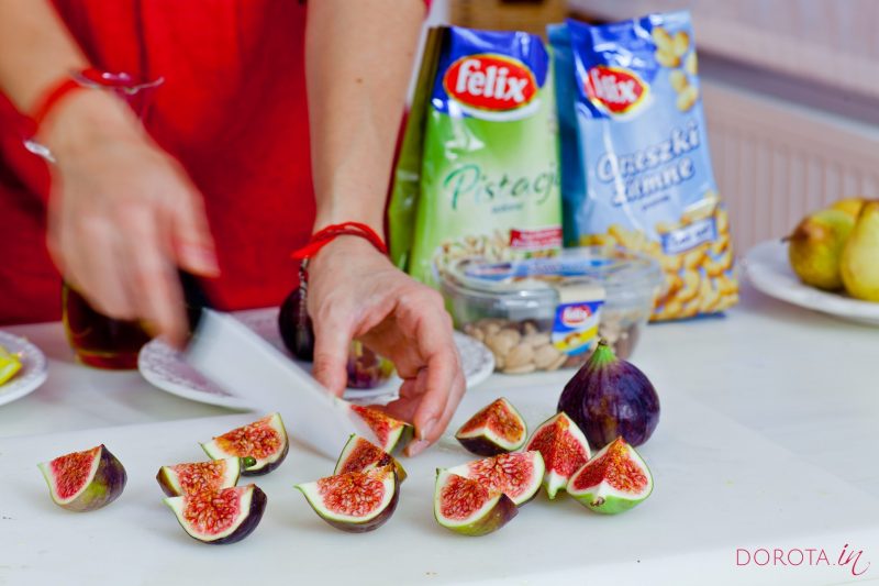 Sałatka z kurczakiem i pistacjami - przepis - krok 5