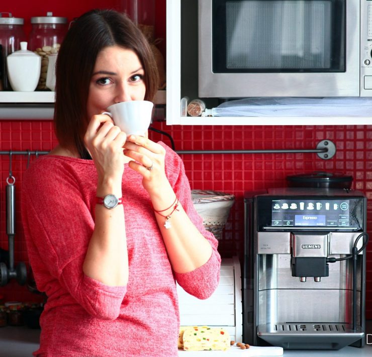 Ekspres ciśnieniowy do kawy Siemens EQ.6