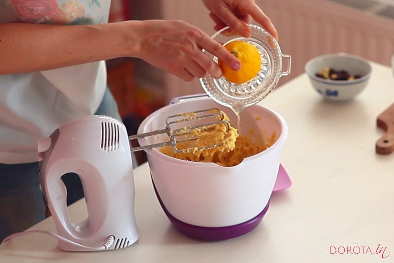 Ciasto bananowe przepis - krok 5