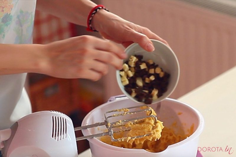 Ciasto bananowe przepis - krok 6