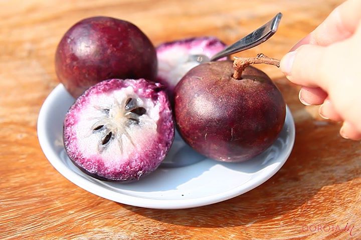 Gwiezdne jabłko - star apple