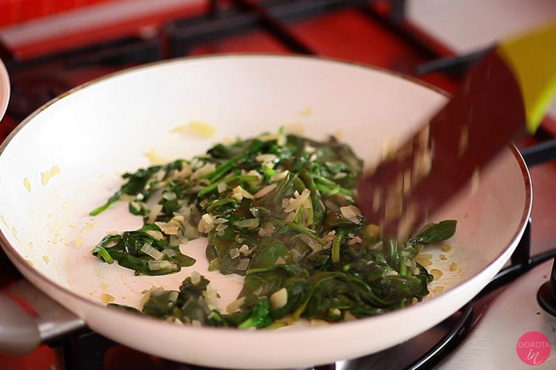 Łosoś ze szpinakiem - krok 3