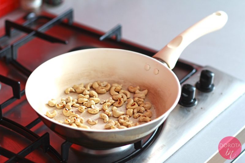 Sałatka ze szpinakiem i kozim serem - przepis - krok 4