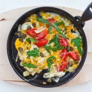 Jajecznica z pomidorami