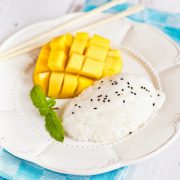 Sticky rice z mango