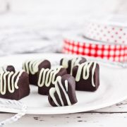 Czekoladki - serduszka z polewą