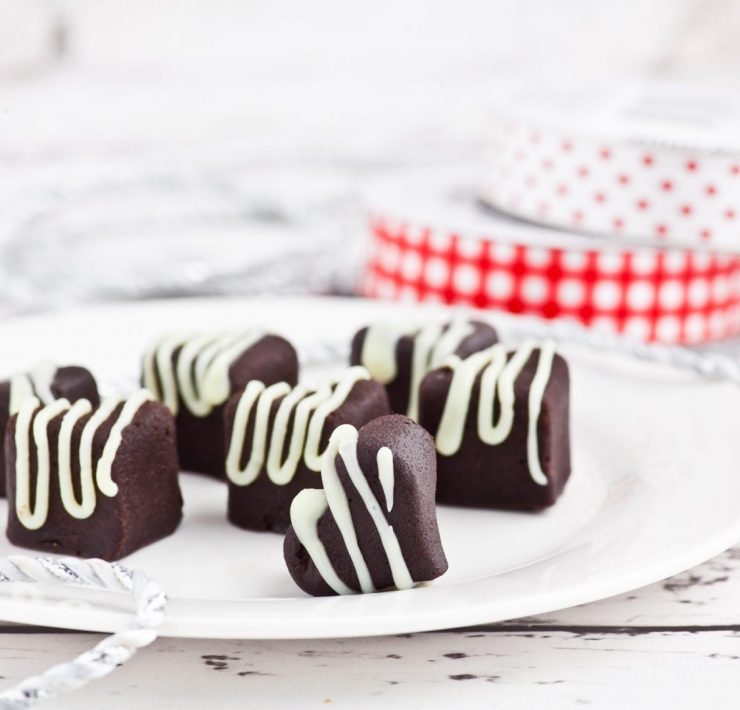 Czekoladki - serduszka z polewą