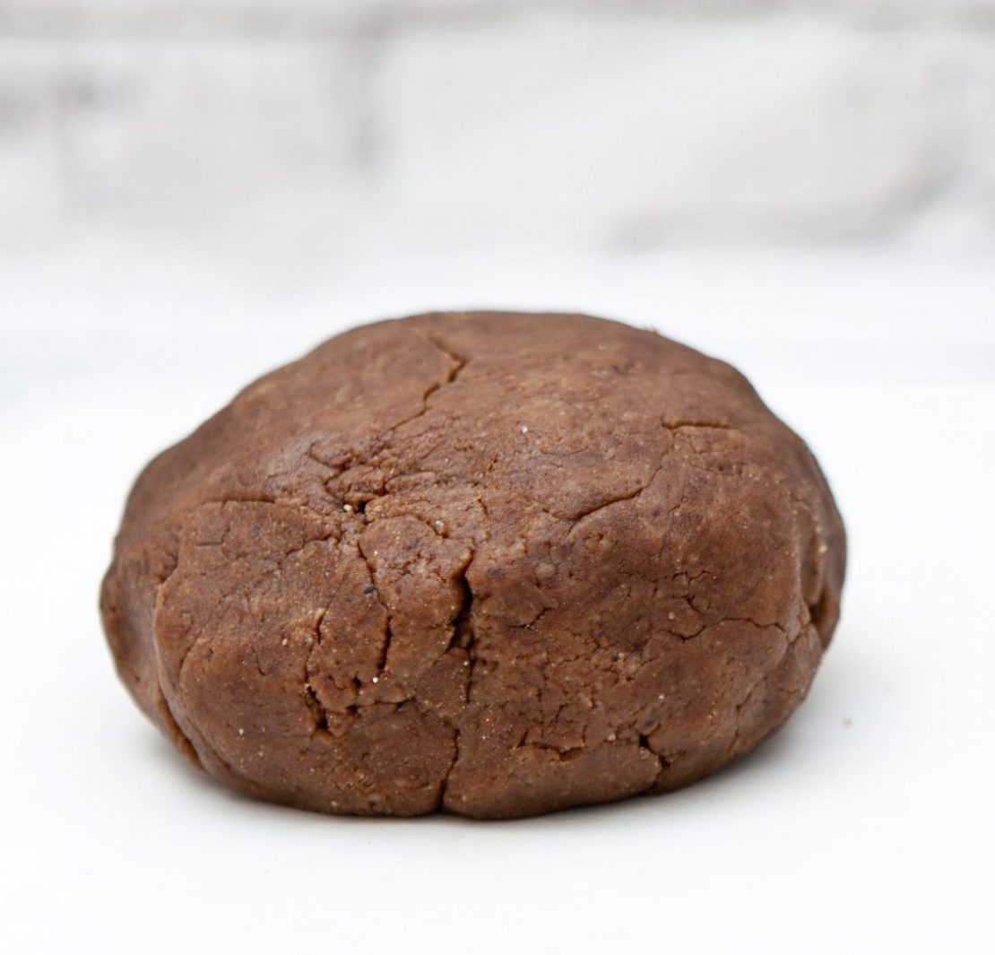 Kruche ciasto czekoladowe