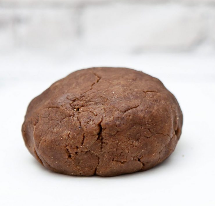 Kruche ciasto czekoladowe