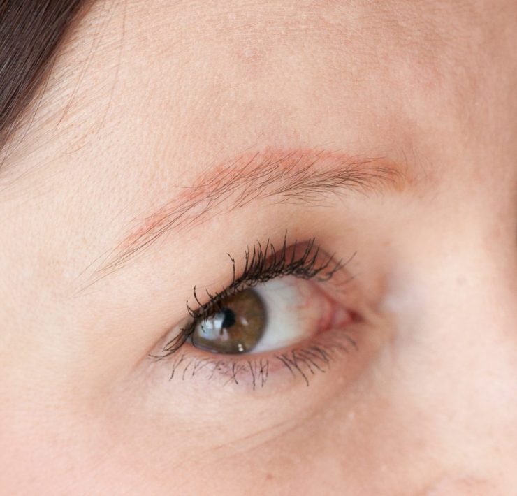 Makijaż permanentny brwi