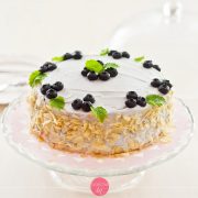 Tort z borówką amerykańską