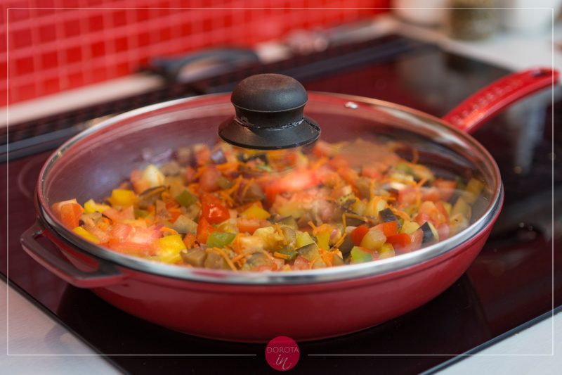 Makaron z warzywami - przepis - krok 4