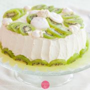 Tort z kiwi