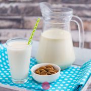 Mleko migdałowe