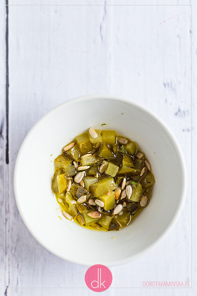 Sos z kiszonego ogórka