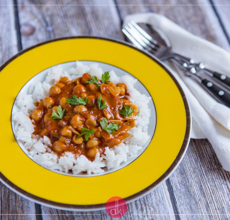 Ciecierzyca z sosem pomidorowym