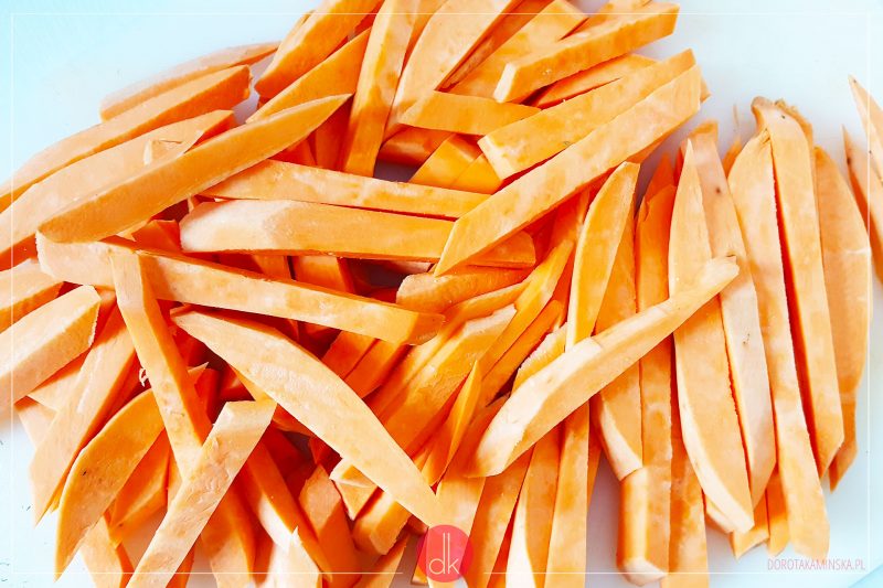 Frytki z batatów - przepis - krok 1