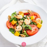 Sałatka z krewetkami i mango